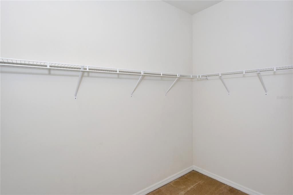 В аренду: $2,250 (3 спален, 2 ванн, 1776 Квадратных фут)