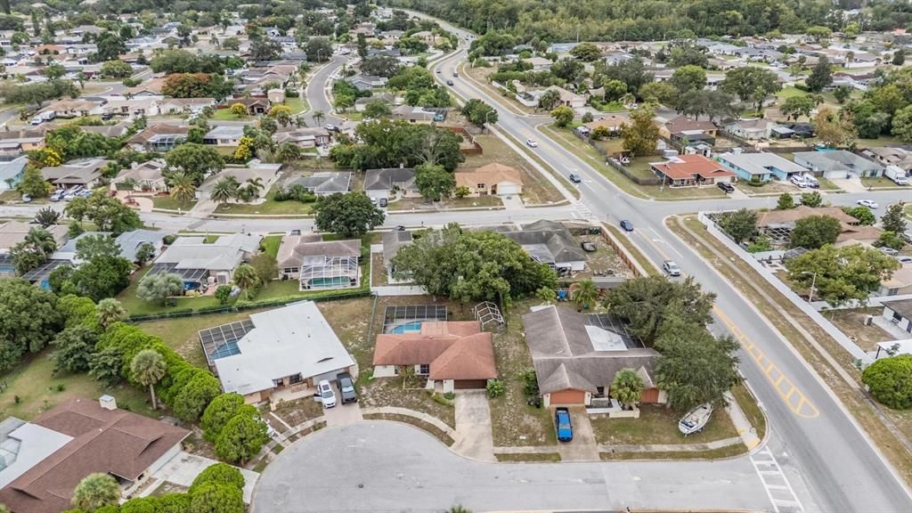 Active With Contract: $299,900 (2 beds, 2 baths, 1280 Square Feet)