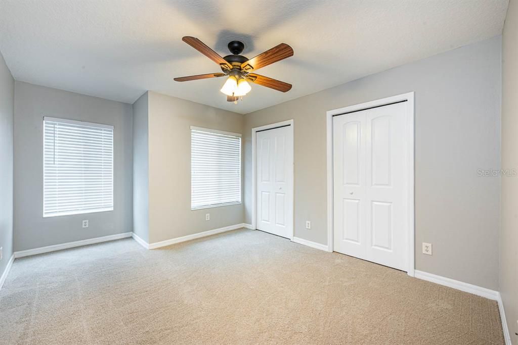 En Venta: $228,000 (2 camas, 2 baños, 1429 Pies cuadrados)