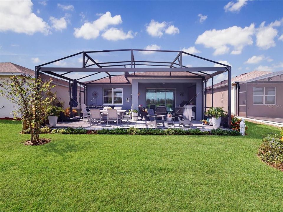 Под контрактом: $435,000 (2 спален, 2 ванн, 1405 Квадратных фут)