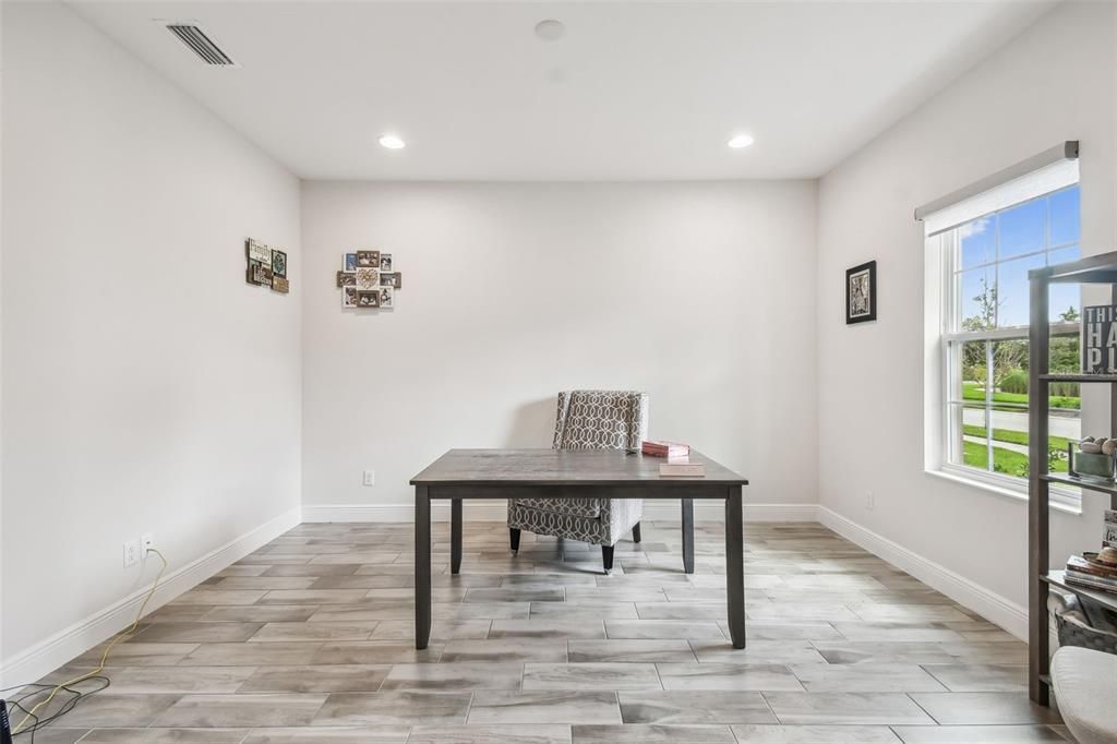 待售: $975,000 (5 贝兹, 4 浴室, 3547 平方英尺)