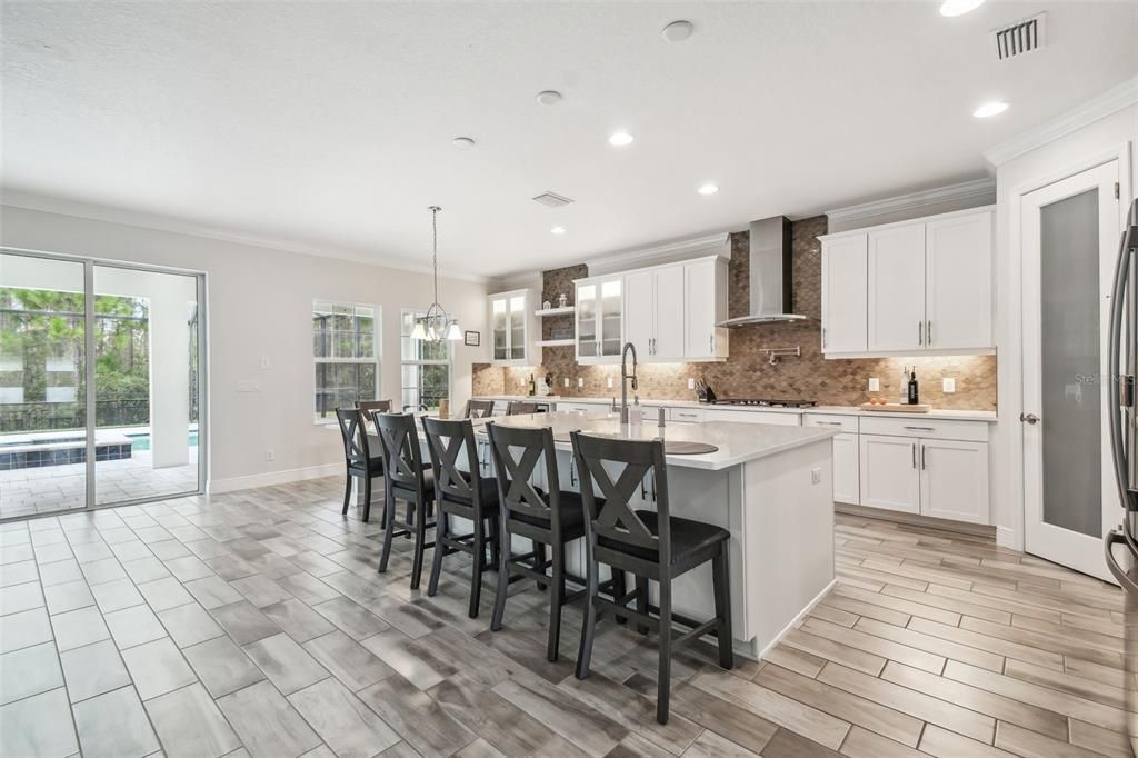 待售: $975,000 (5 贝兹, 4 浴室, 3547 平方英尺)