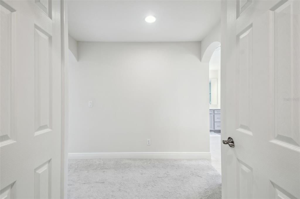 待售: $975,000 (5 贝兹, 4 浴室, 3547 平方英尺)