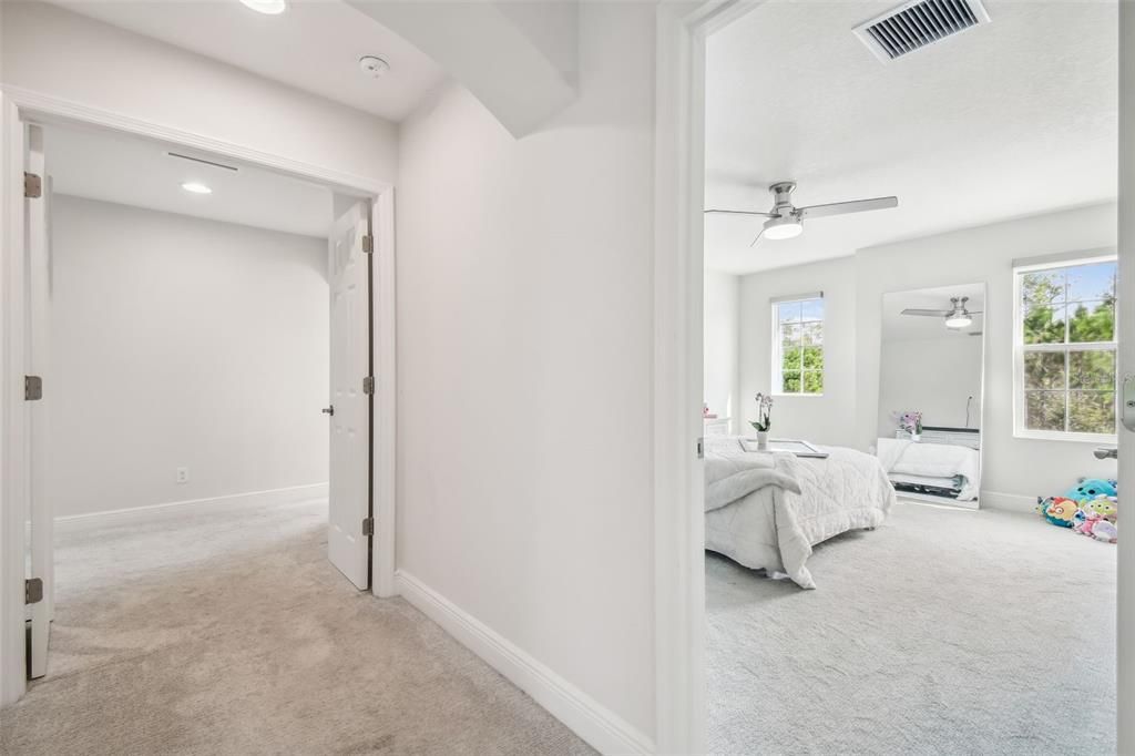 待售: $975,000 (5 贝兹, 4 浴室, 3547 平方英尺)