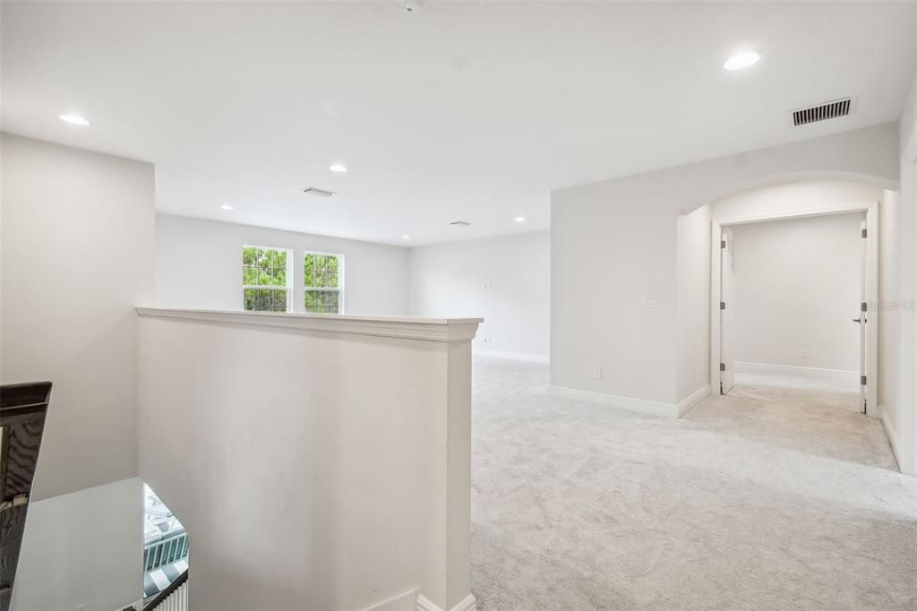 待售: $975,000 (5 贝兹, 4 浴室, 3547 平方英尺)