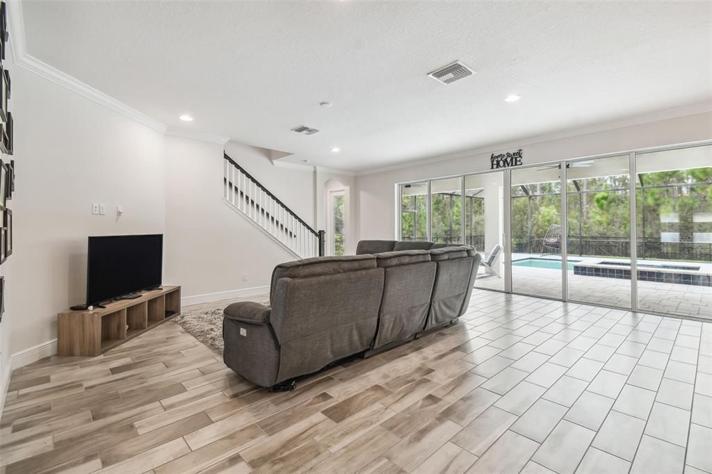 待售: $975,000 (5 贝兹, 4 浴室, 3547 平方英尺)