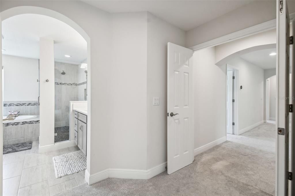 待售: $975,000 (5 贝兹, 4 浴室, 3547 平方英尺)