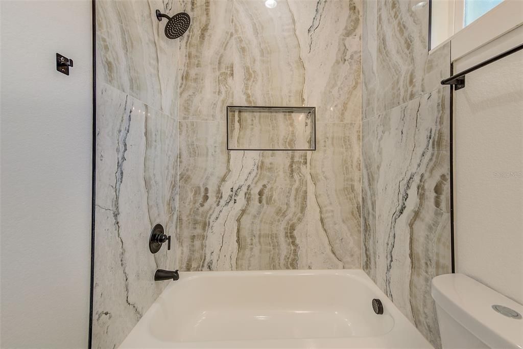 For Sale: $395,000 (3 beds, 2 baths, 1435 Square Feet)