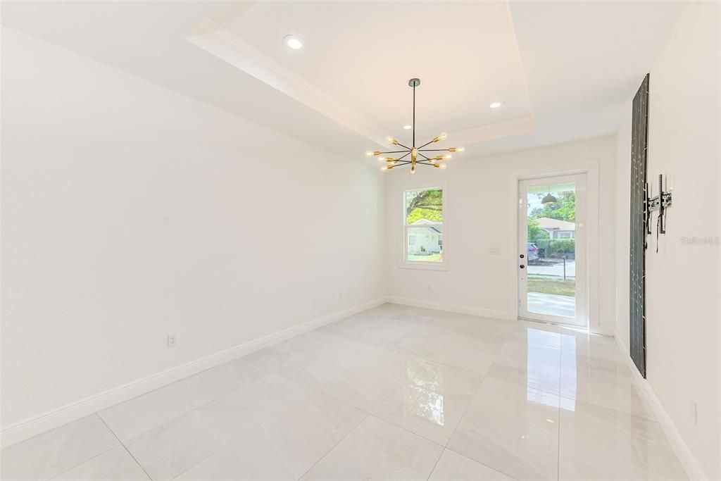 For Sale: $395,000 (3 beds, 2 baths, 1435 Square Feet)