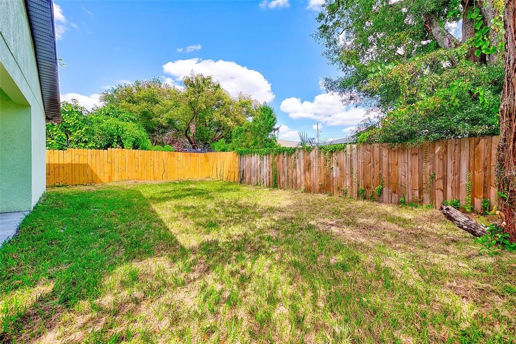 For Sale: $395,000 (3 beds, 2 baths, 1435 Square Feet)