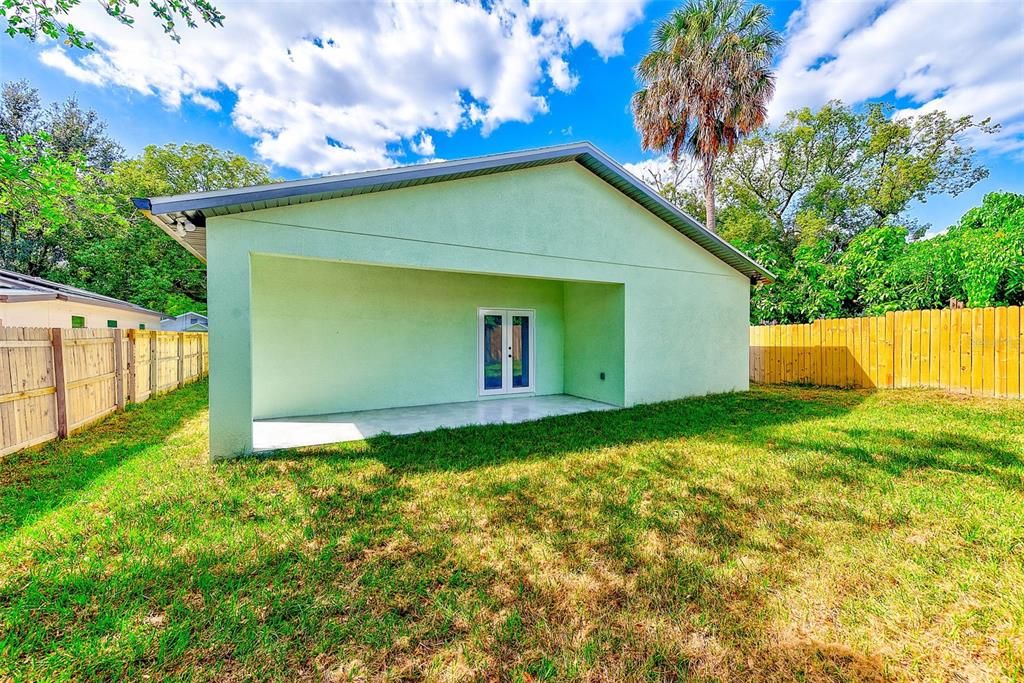 For Sale: $395,000 (3 beds, 2 baths, 1435 Square Feet)