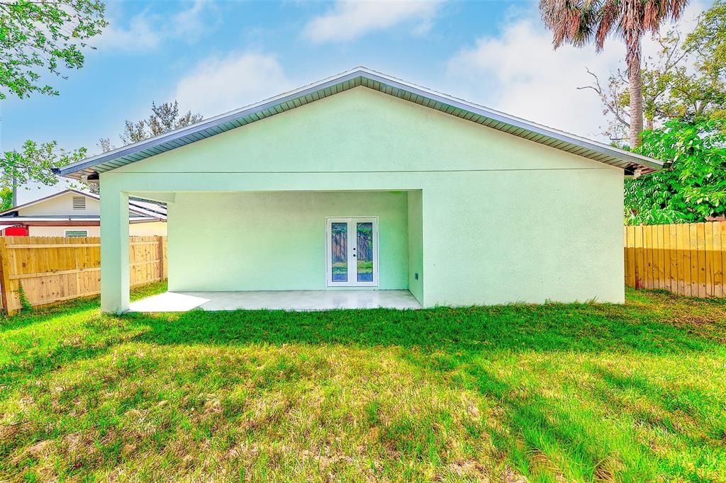 For Sale: $395,000 (3 beds, 2 baths, 1435 Square Feet)