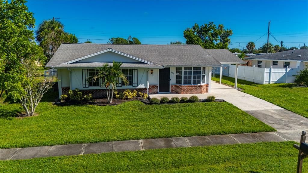 待售: $245,000 (3 贝兹, 2 浴室, 1026 平方英尺)