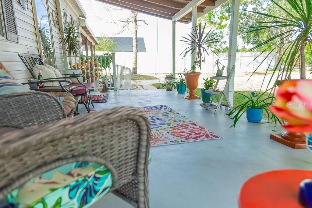 En Venta: $239,900 (3 camas, 2 baños, 1056 Pies cuadrados)