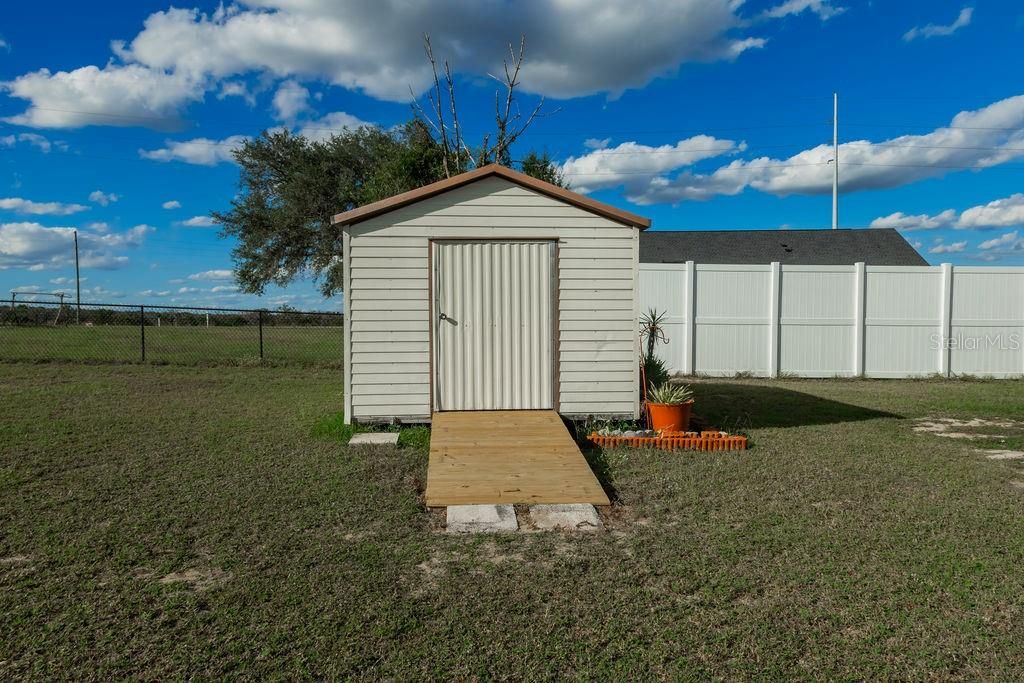 En Venta: $239,900 (3 camas, 2 baños, 1056 Pies cuadrados)