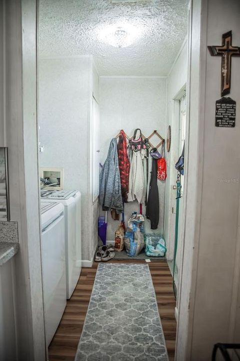 En Venta: $239,900 (3 camas, 2 baños, 1056 Pies cuadrados)