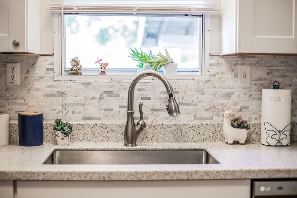 En Venta: $239,900 (3 camas, 2 baños, 1056 Pies cuadrados)