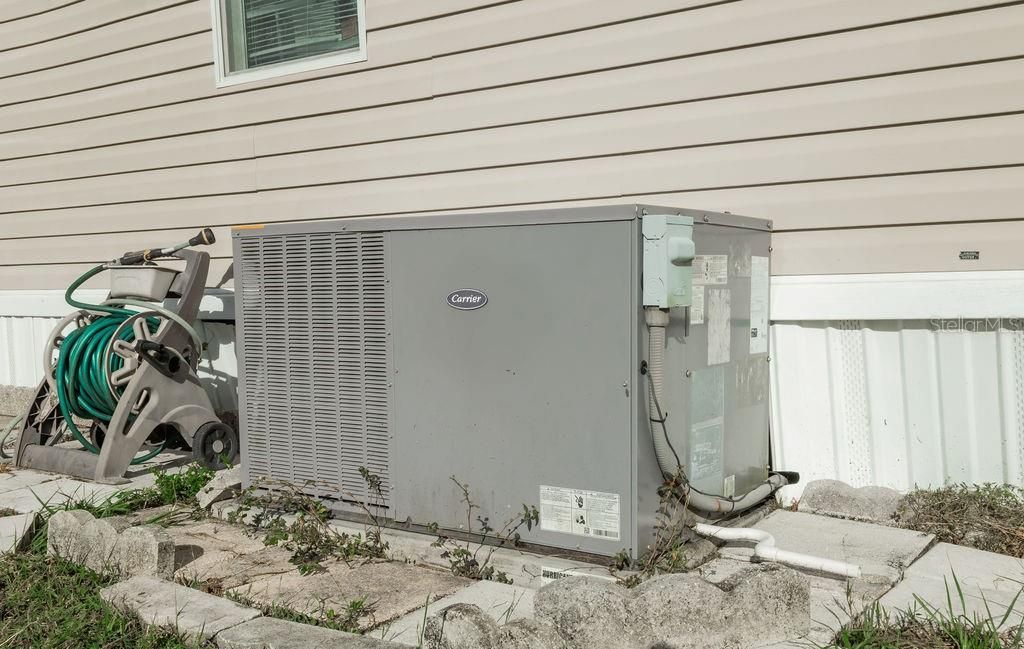 En Venta: $239,900 (3 camas, 2 baños, 1056 Pies cuadrados)