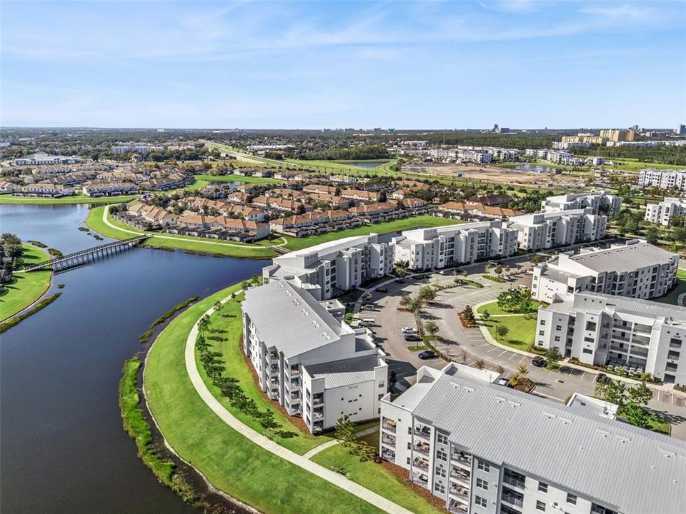 For Sale: $340,000 (2 beds, 2 baths, 1194 Square Feet)