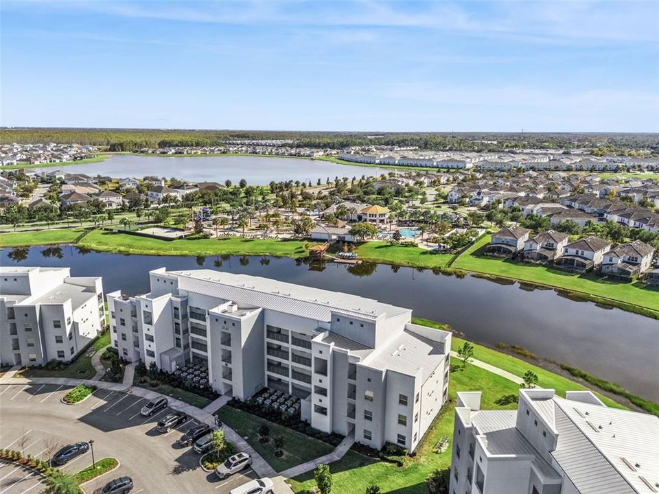 For Sale: $340,000 (2 beds, 2 baths, 1194 Square Feet)