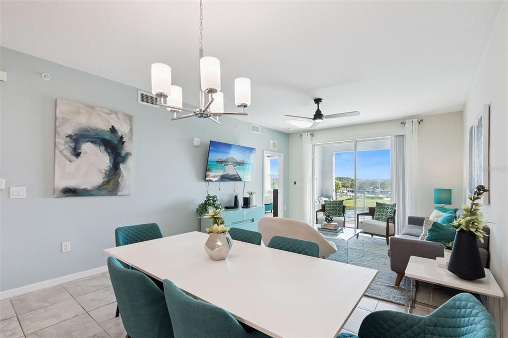 For Sale: $340,000 (2 beds, 2 baths, 1194 Square Feet)