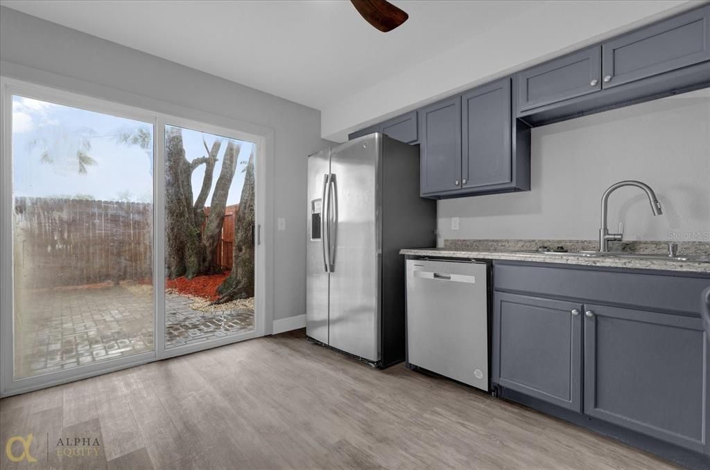 For Rent: $1,950 (3 beds, 2 baths, 1308 Square Feet)