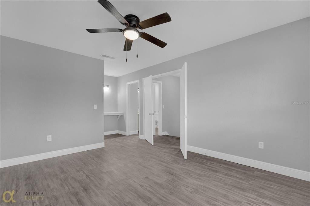 For Rent: $1,950 (3 beds, 2 baths, 1308 Square Feet)