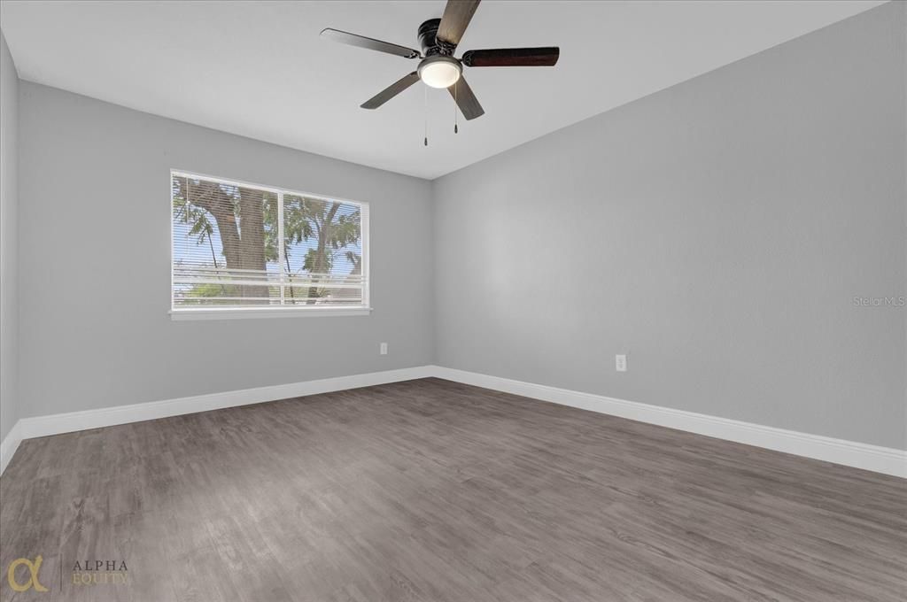 For Rent: $1,950 (3 beds, 2 baths, 1308 Square Feet)