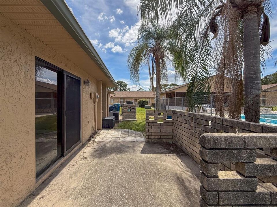 出租: $1,595 (2 贝兹, 2 浴室, 927 平方英尺)