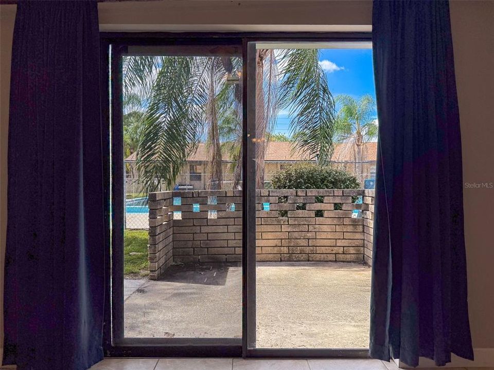 出租: $1,595 (2 贝兹, 2 浴室, 927 平方英尺)