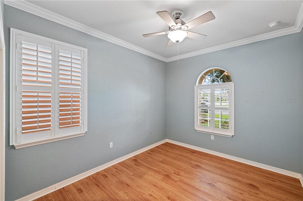 В аренду: $2,300 (3 спален, 2 ванн, 1713 Квадратных фут)