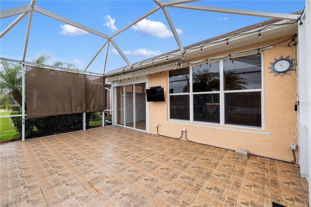 В аренду: $2,300 (3 спален, 2 ванн, 1713 Квадратных фут)