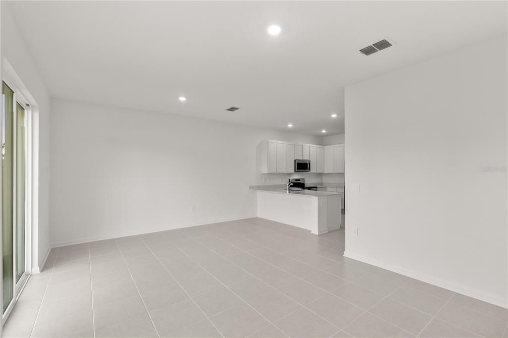 En Renta: $2,000 (3 camas, 2 baños, 1834 Pies cuadrados)