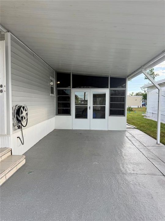 На продажу: $149,000 (2 спален, 2 ванн, 1276 Квадратных фут)