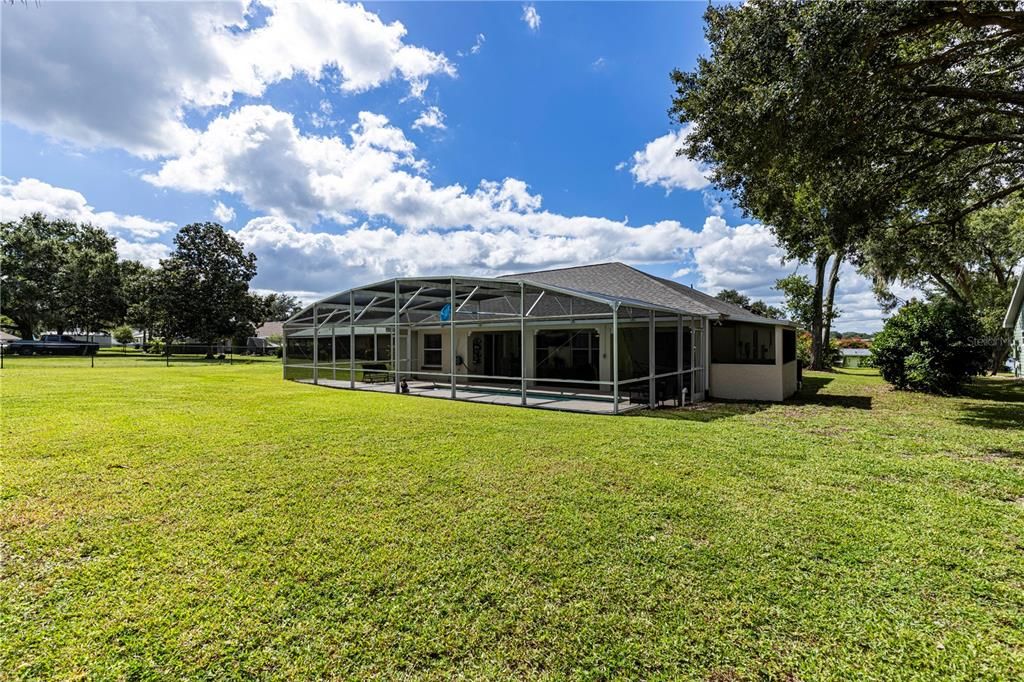 For Sale: $469,000 (4 beds, 2 baths, 1833 Square Feet)