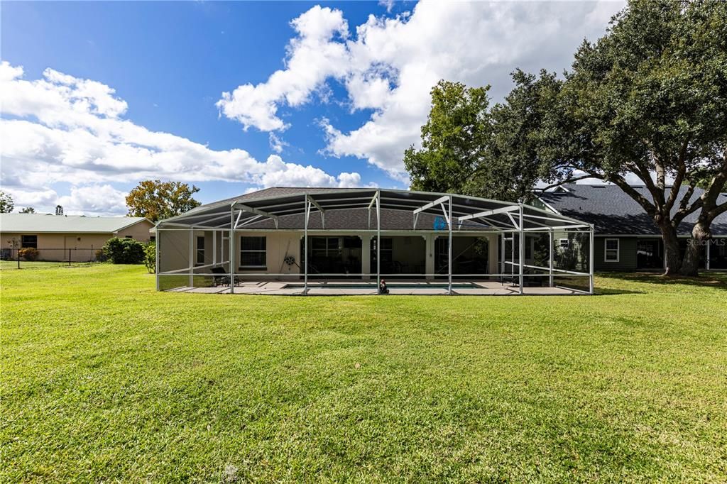 For Sale: $469,000 (4 beds, 2 baths, 1833 Square Feet)