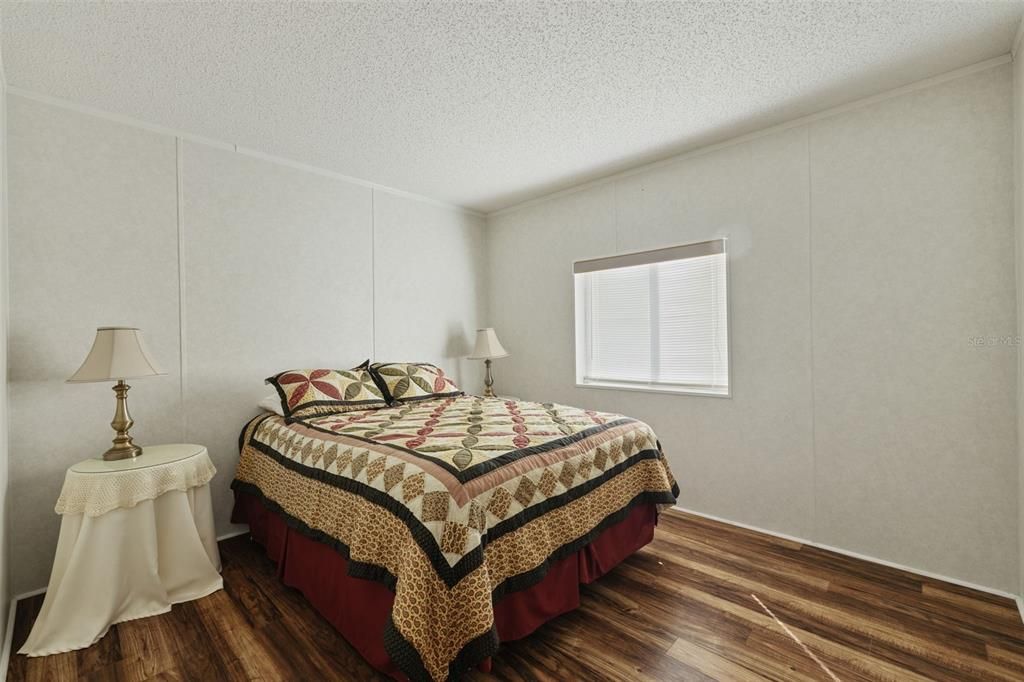 For Sale: $168,000 (2 beds, 2 baths, 1134 Square Feet)