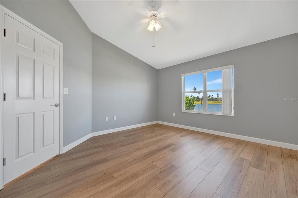 For Sale: $359,900 (3 beds, 2 baths, 1659 Square Feet)