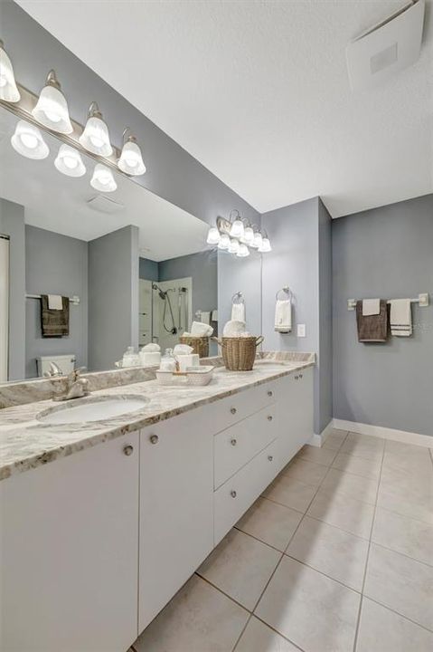 For Sale: $359,900 (3 beds, 2 baths, 1659 Square Feet)