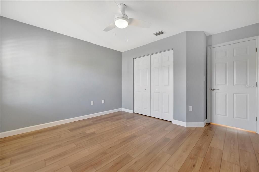 For Sale: $359,900 (3 beds, 2 baths, 1659 Square Feet)