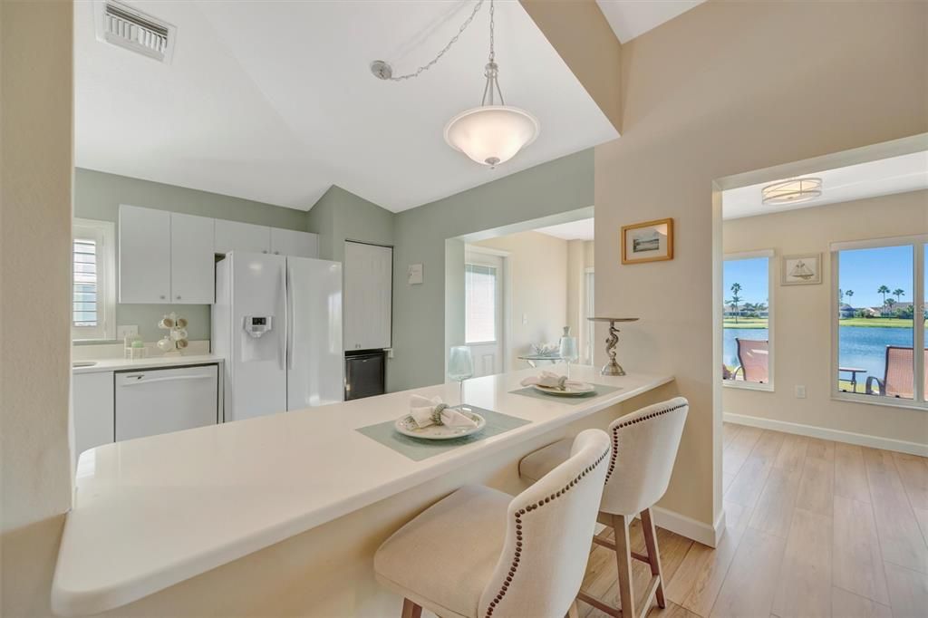 For Sale: $359,900 (3 beds, 2 baths, 1659 Square Feet)