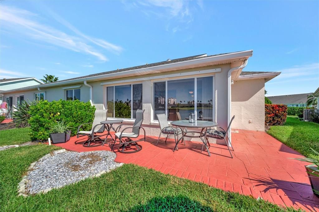 For Sale: $359,900 (3 beds, 2 baths, 1659 Square Feet)