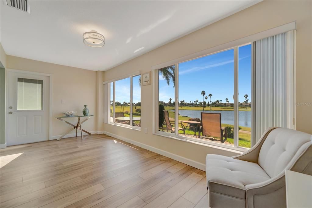 For Sale: $359,900 (3 beds, 2 baths, 1659 Square Feet)