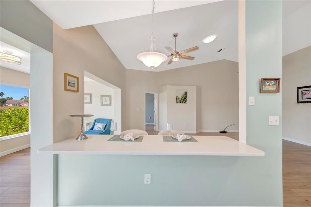 For Sale: $359,900 (3 beds, 2 baths, 1659 Square Feet)