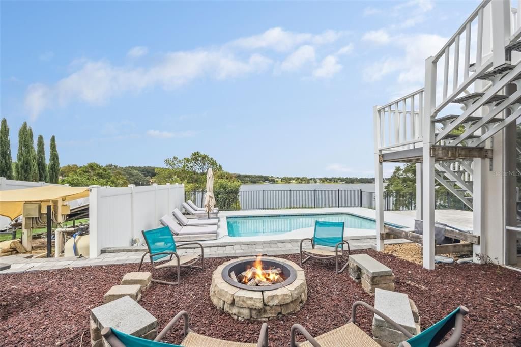 For Sale: $1,534,000 (6 beds, 4 baths, 5148 Square Feet)