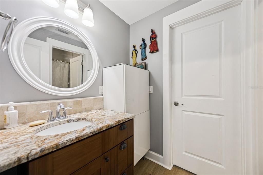 For Sale: $1,534,000 (6 beds, 4 baths, 5148 Square Feet)