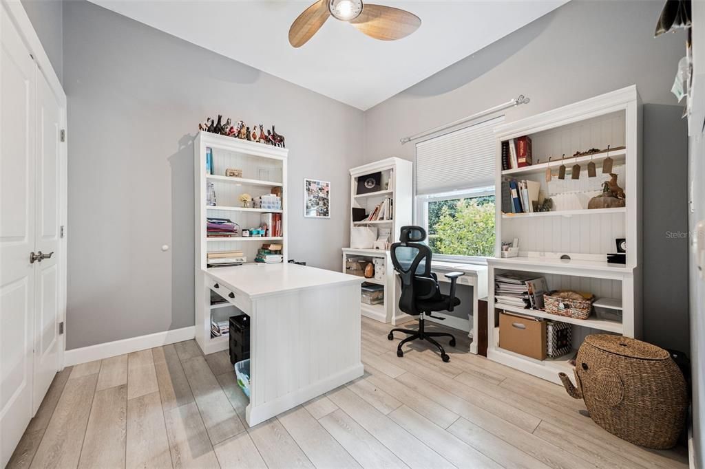 For Sale: $1,534,000 (6 beds, 4 baths, 5148 Square Feet)