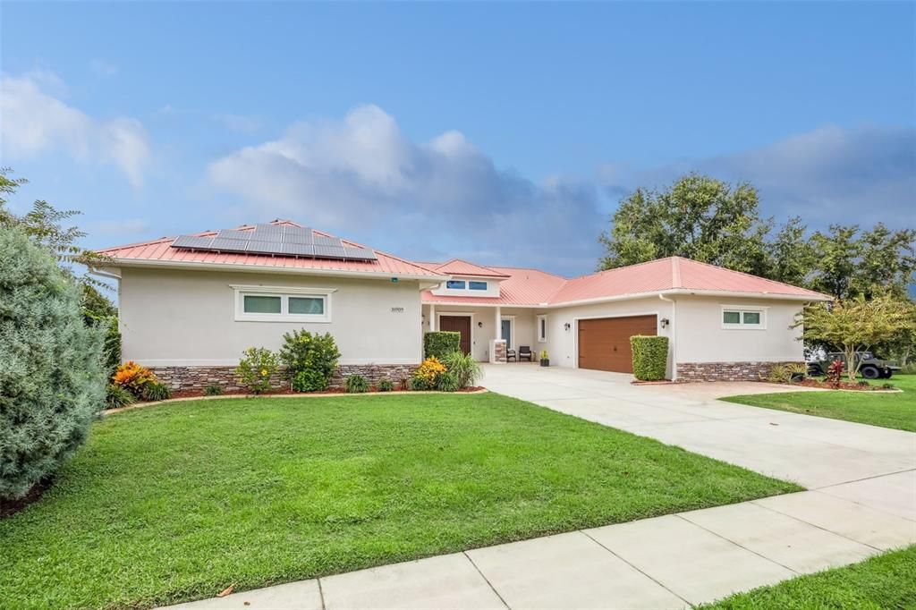 For Sale: $1,534,000 (6 beds, 4 baths, 5148 Square Feet)