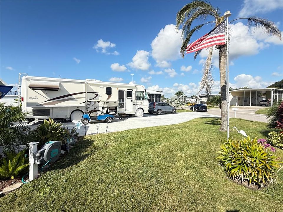 For Sale: $130,000 (0.13 acres)