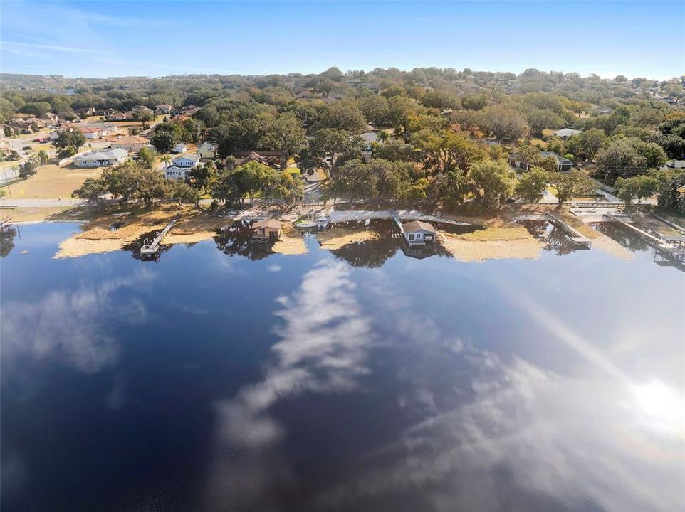 Active With Contract: $1,299,000 (4 beds, 4 baths, 3309 Square Feet)
